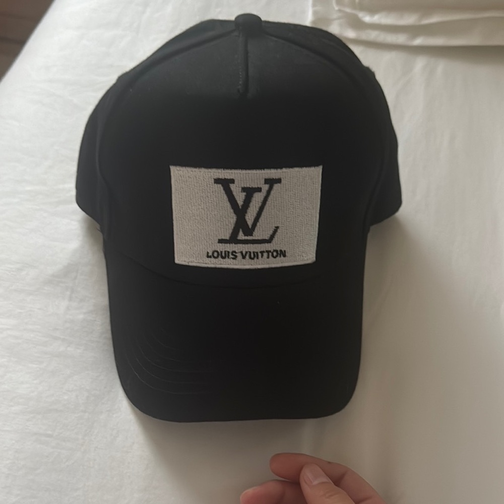 Louis Vuitton Black Cap